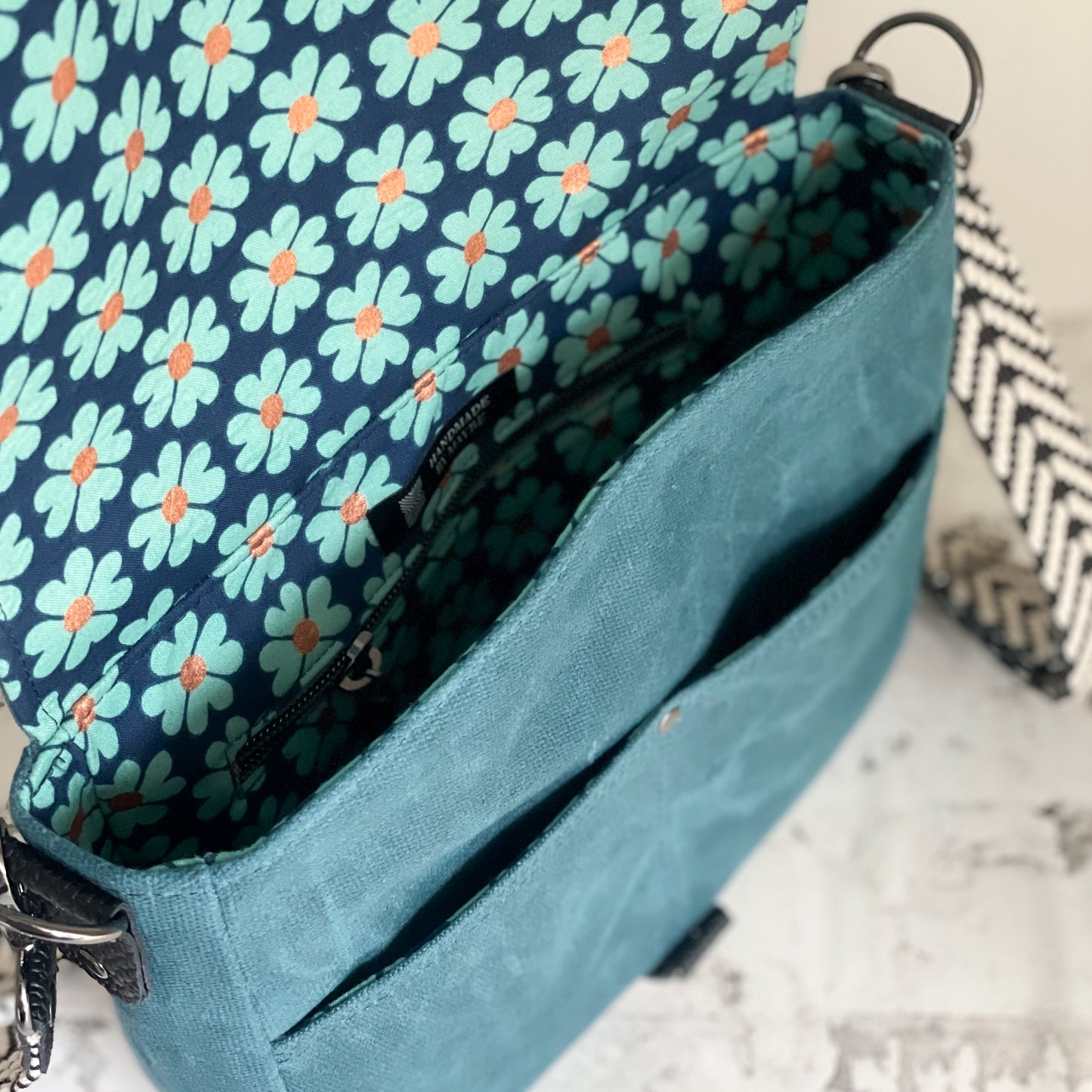 Classic Crossbody