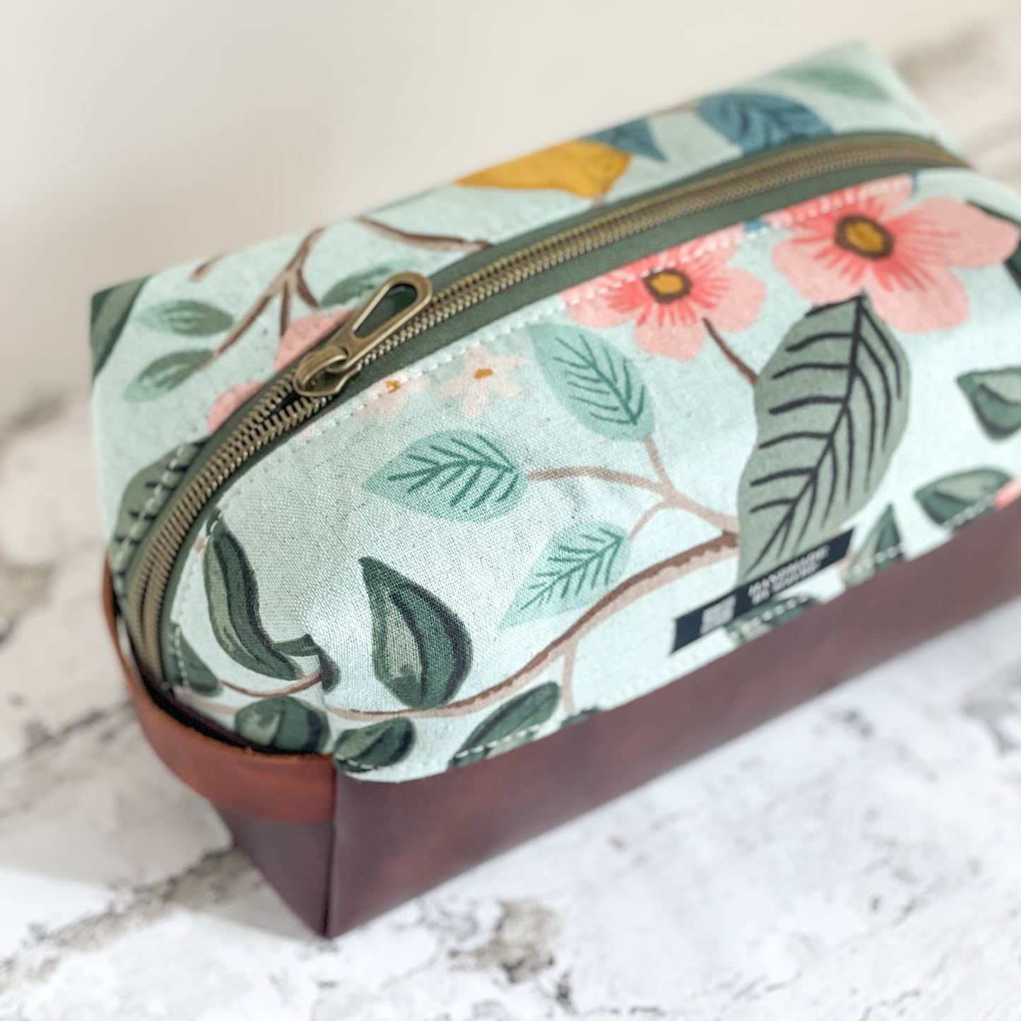 Boxy Pouch