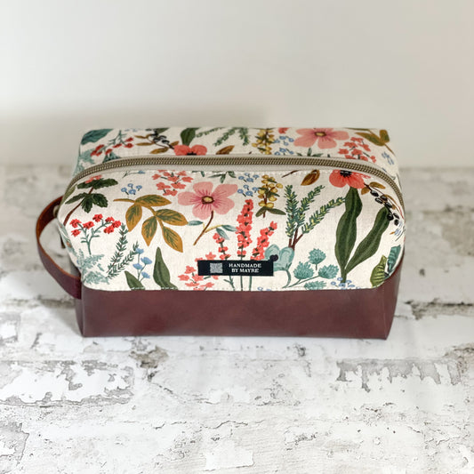 Boxy Pouch