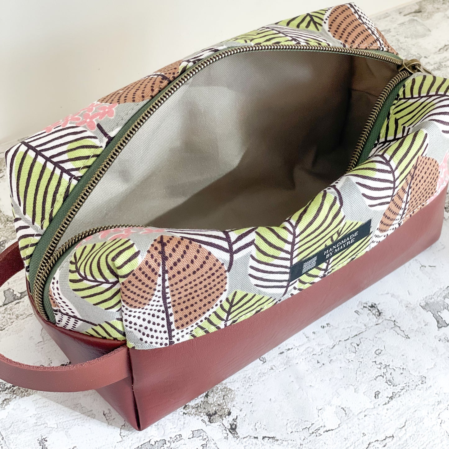 Boxy Pouch