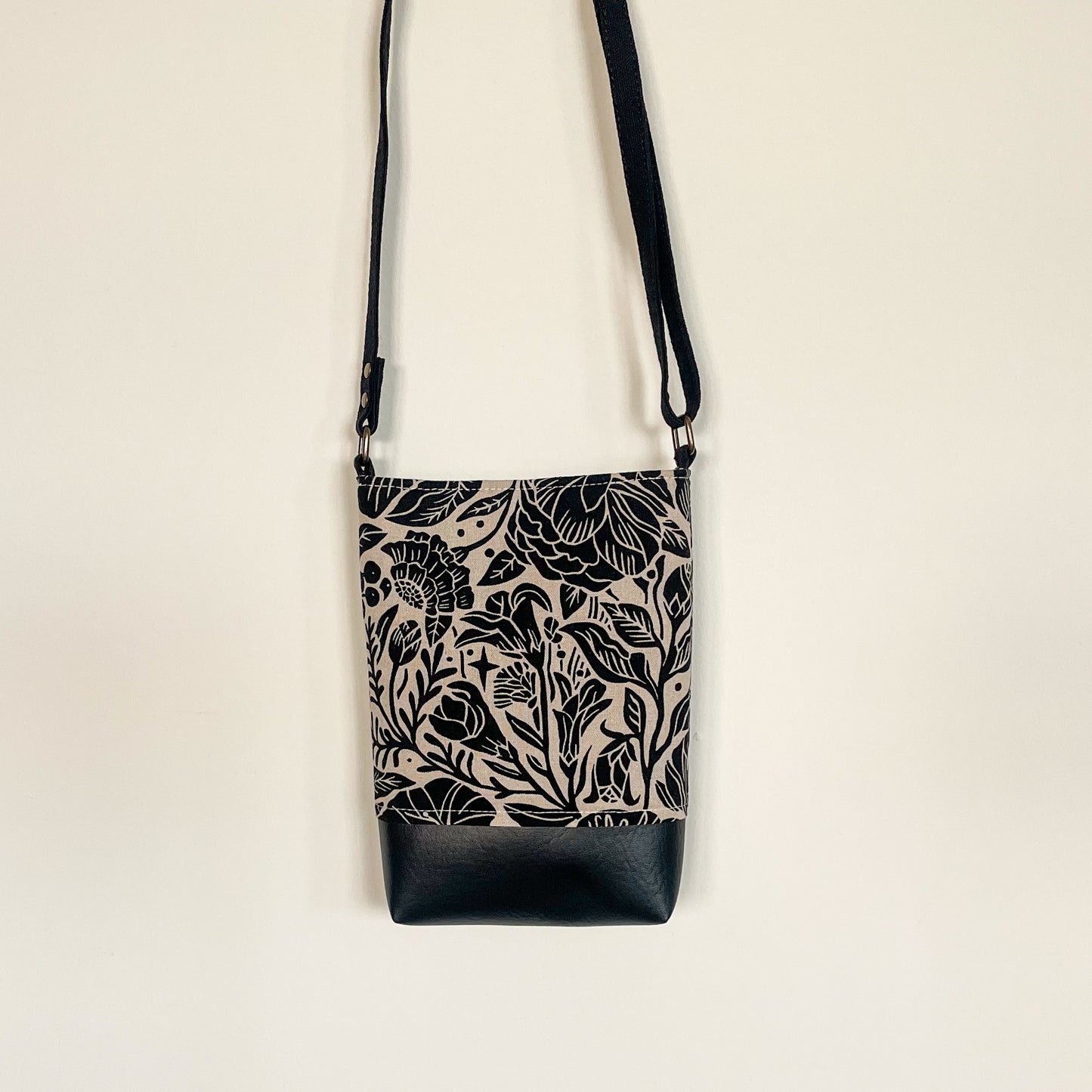 Everyday Crossbody Bag