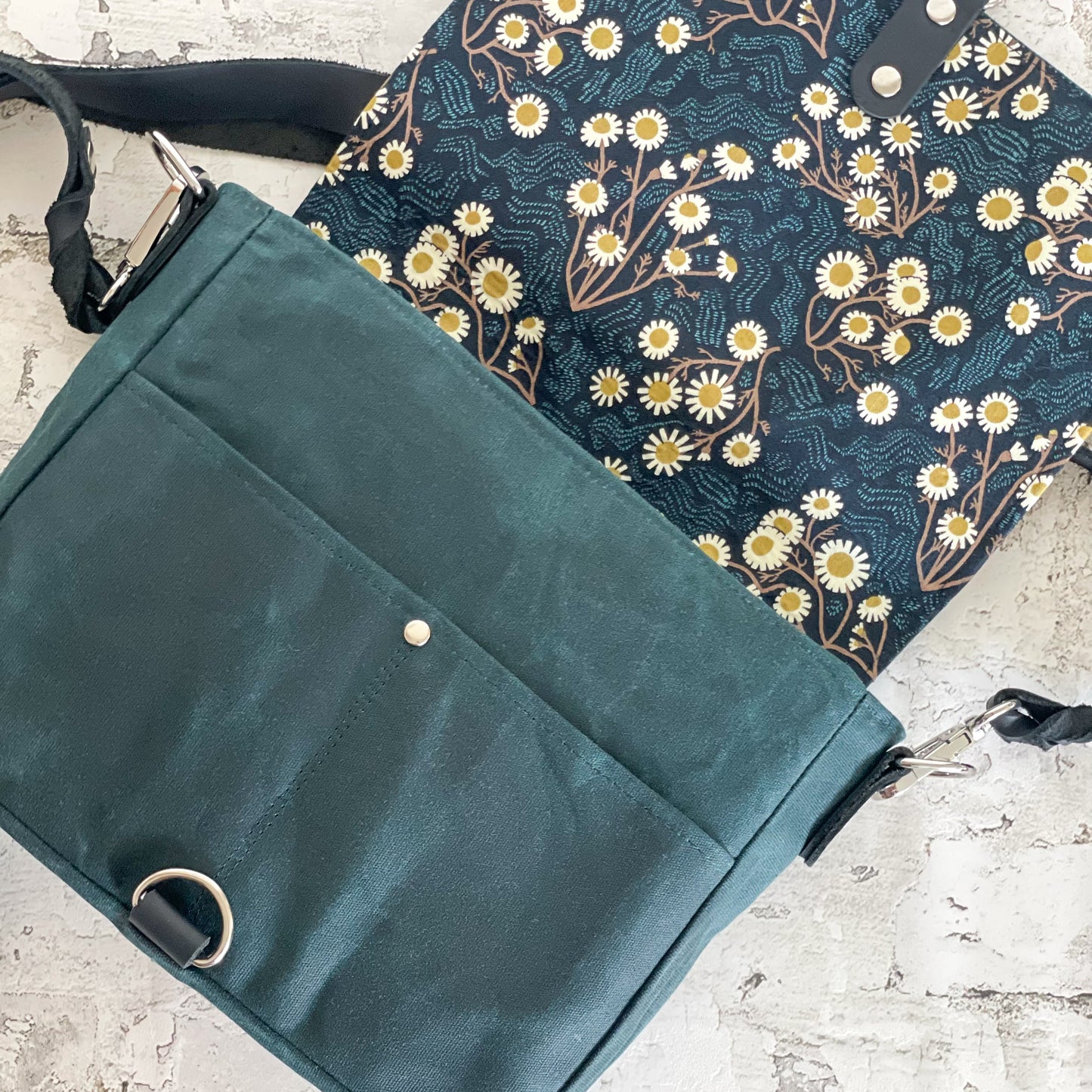 Classic Crossbody