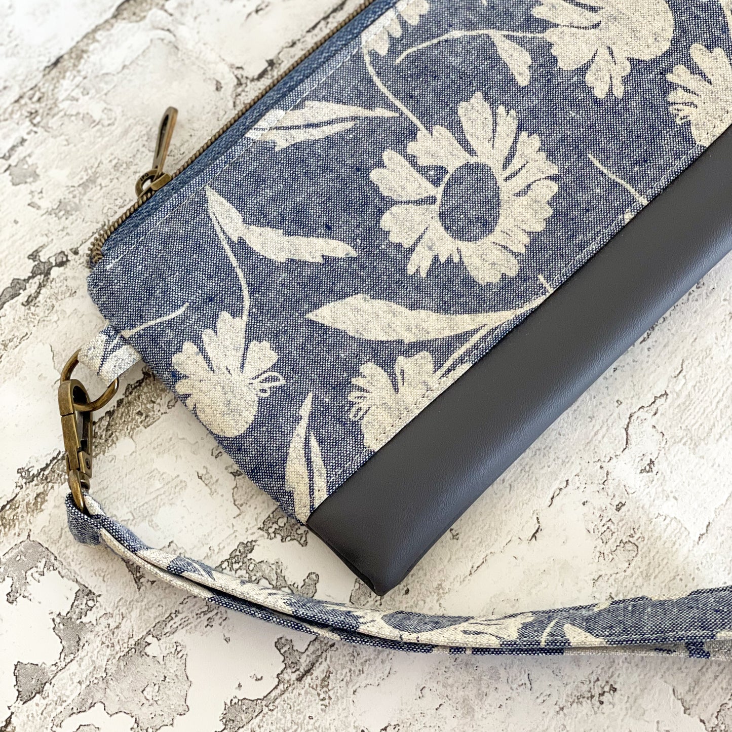 Wristlet