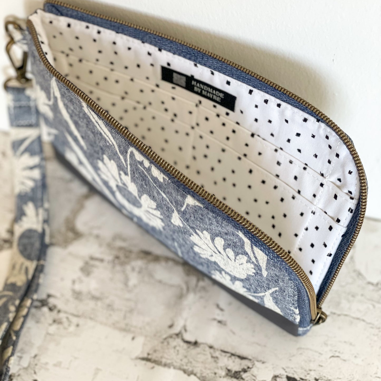 Wristlet