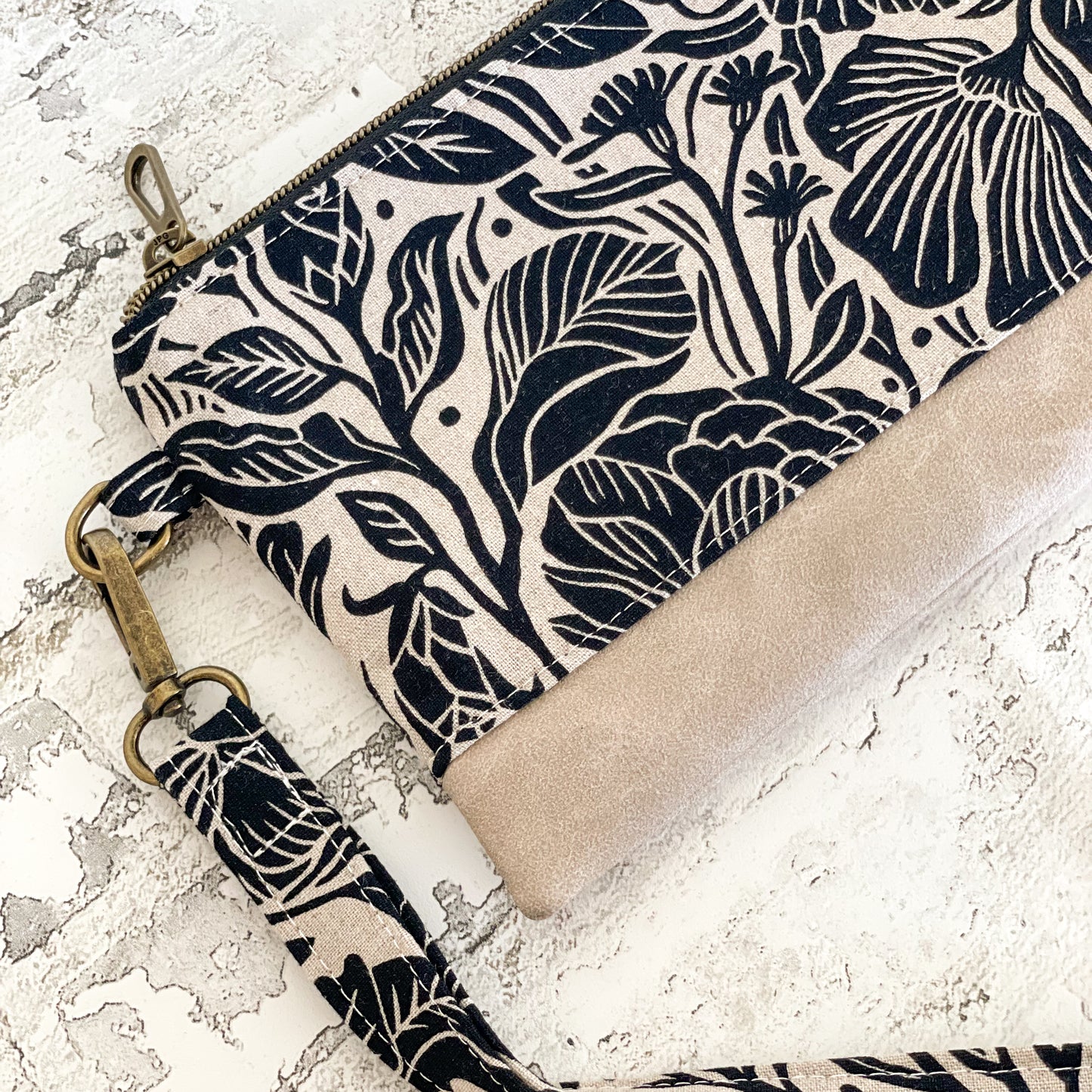 Wristlet