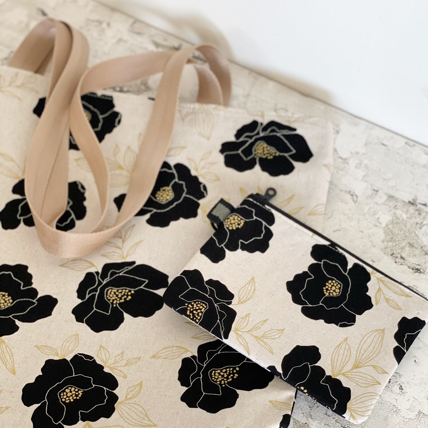Zipper Tote Bag