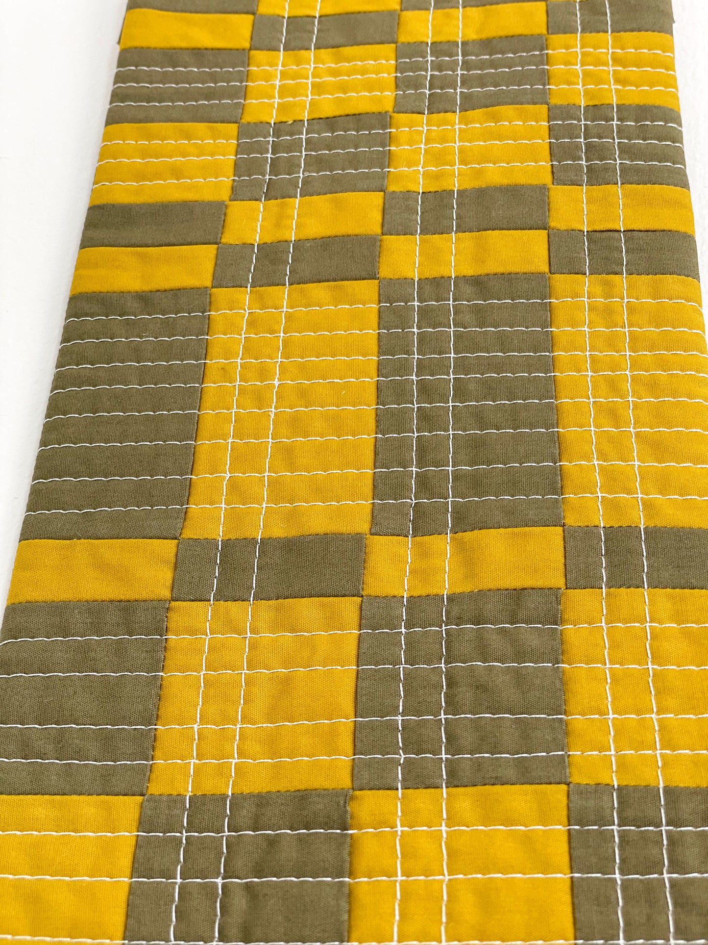 Check Wall Quilt Olive 3