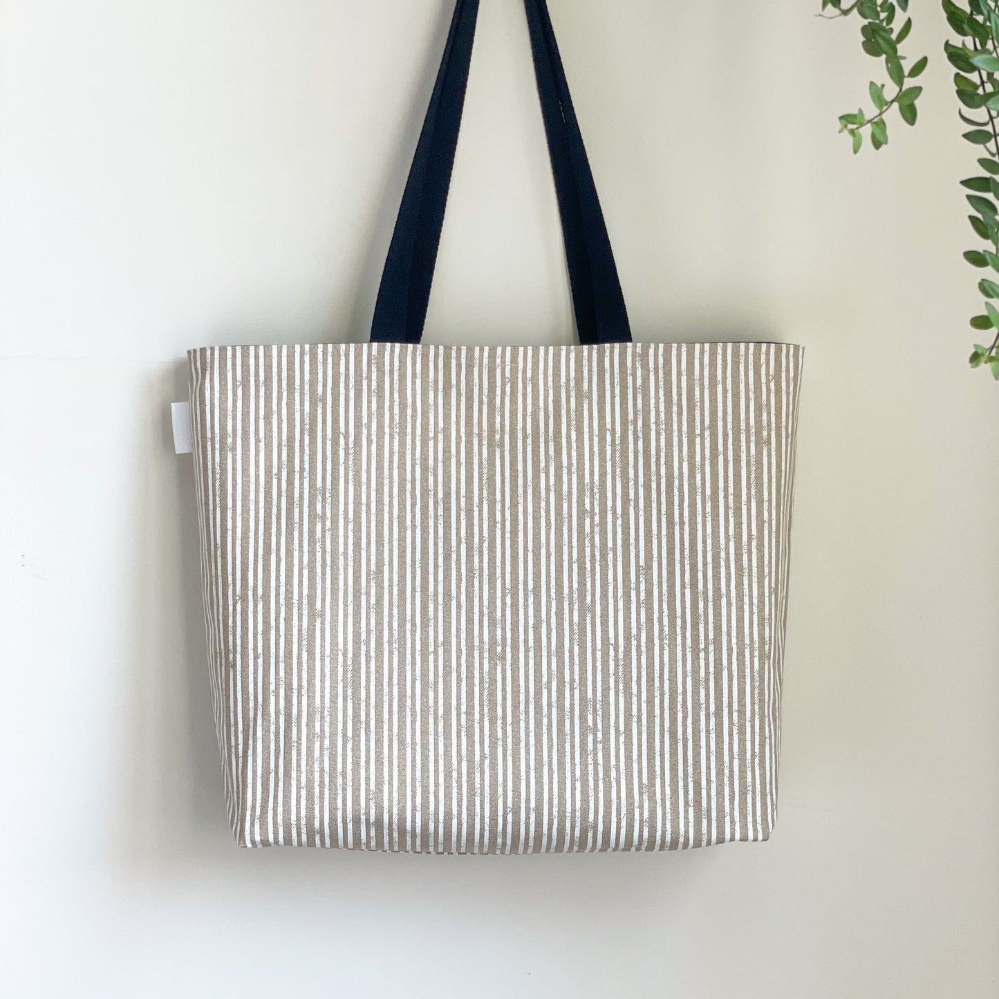 Reversible canvas tote_natural stripes